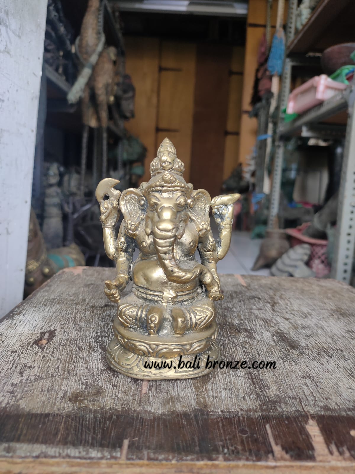 1179 Sitting Ganesha 13 cm TNM