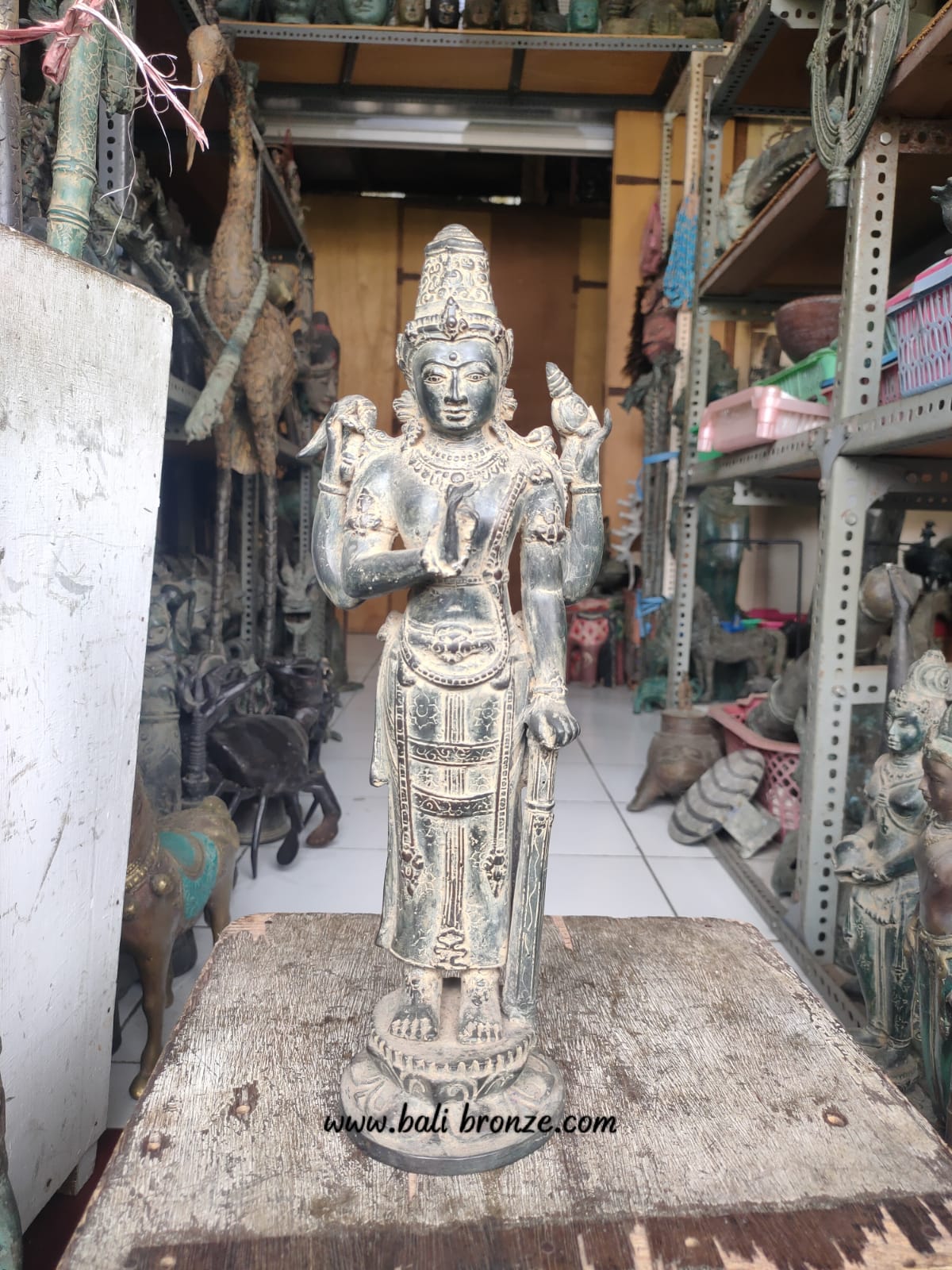 1096 Standing Brawijaya 35 cm MT